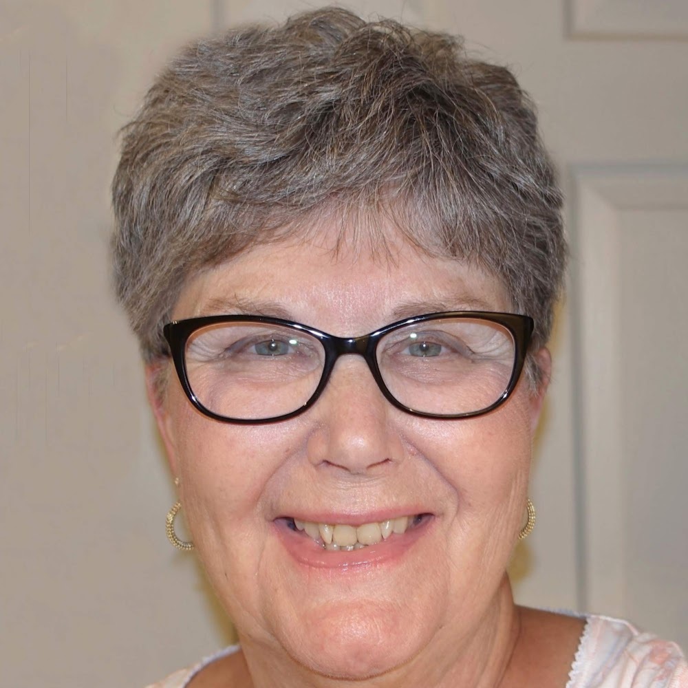 Meet your Posher, Janet